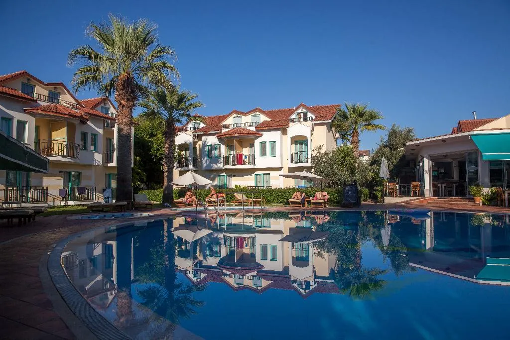 Pool, Rebin Beach, Dalaman