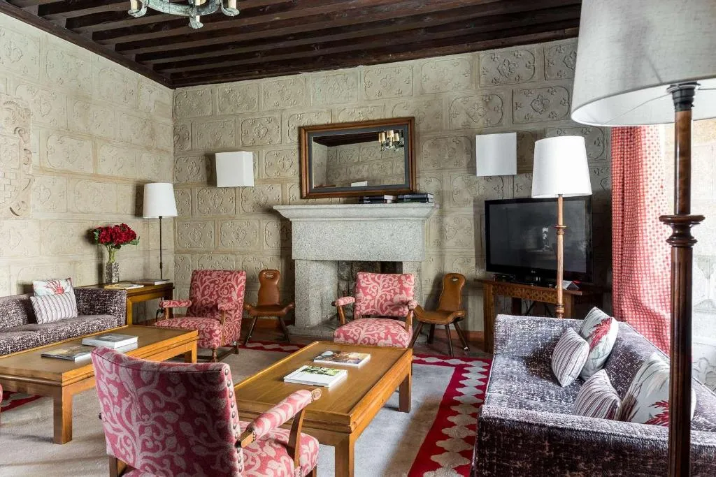 Lobby, Parador de Avila, Madrid