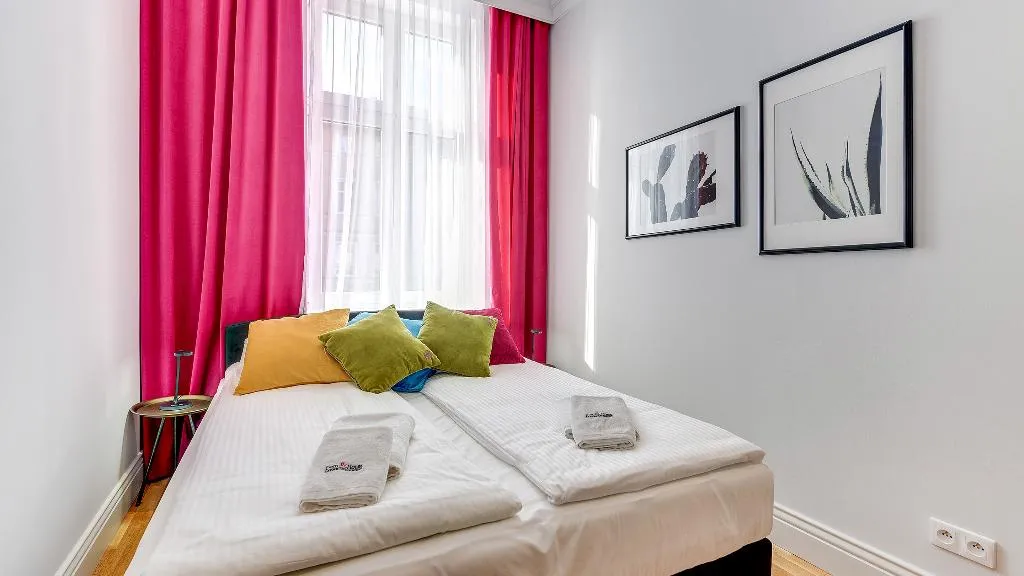 APARTMENT WITH BALCONY Room, Dom & House - Apartments Quattro Premium, Gdansk