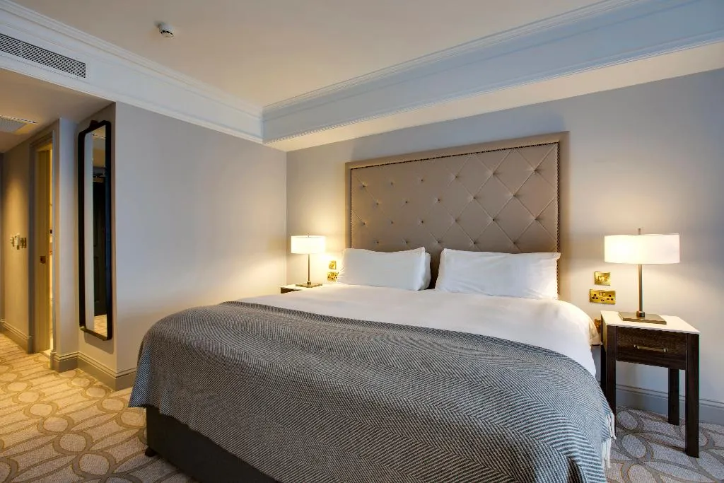 DOUBLE STANDARD Room, The Davenport, Dublin