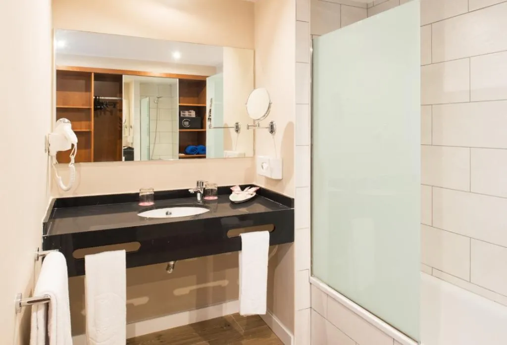 SUITE CAPACITY 3 TWO BEDROOMS Room, Costa Calero Thalasso& Spa, Lanzarote