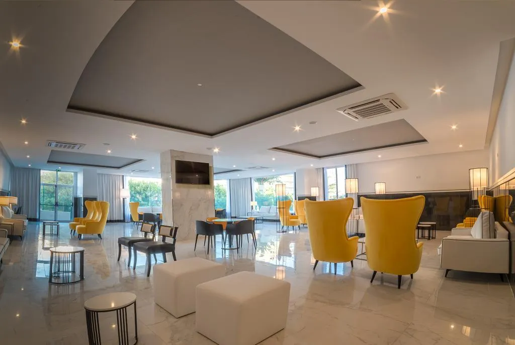 Lobby, Flor Da Rocha, Algarve