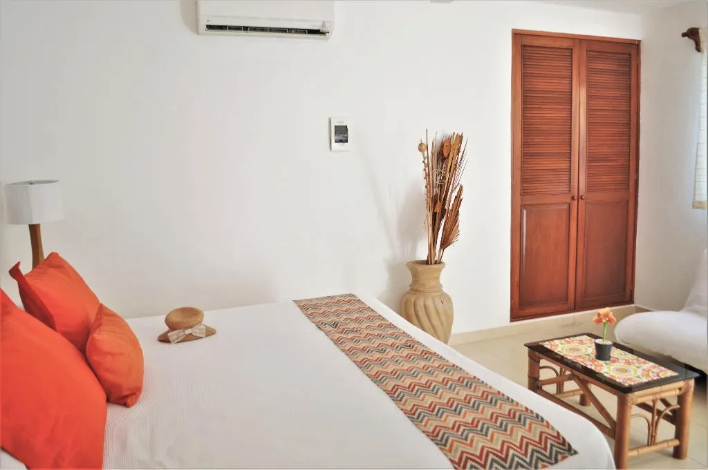 STUDIO CITY VIEW Room, Arrecifes Suites, Cancun Area