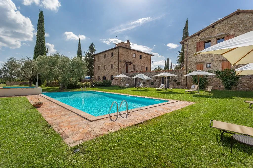 Pool, Fattoria Querceto, Florence
