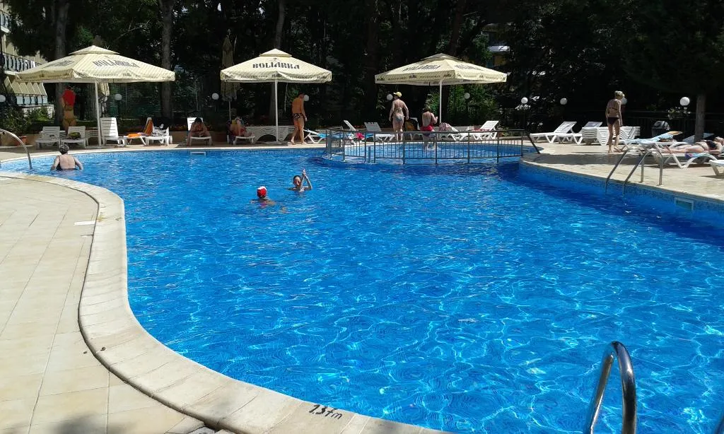 Pool, Tintyava, Varna