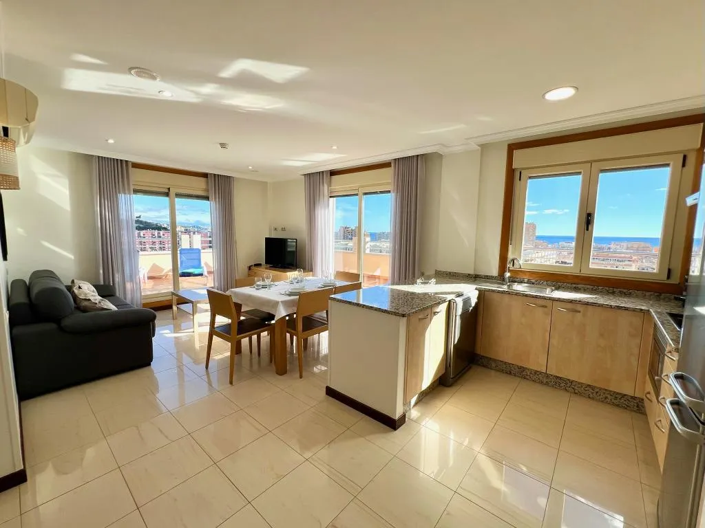 APARTMENT TWO BEDROOMS WITH TERRACE Room, Mediterraneo Real, Costa Del Sol