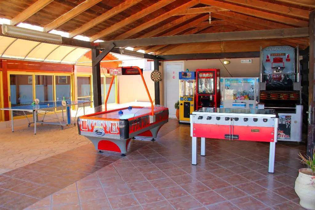 Sports and Entertainment, White Olive Elite Rethymno, Crete