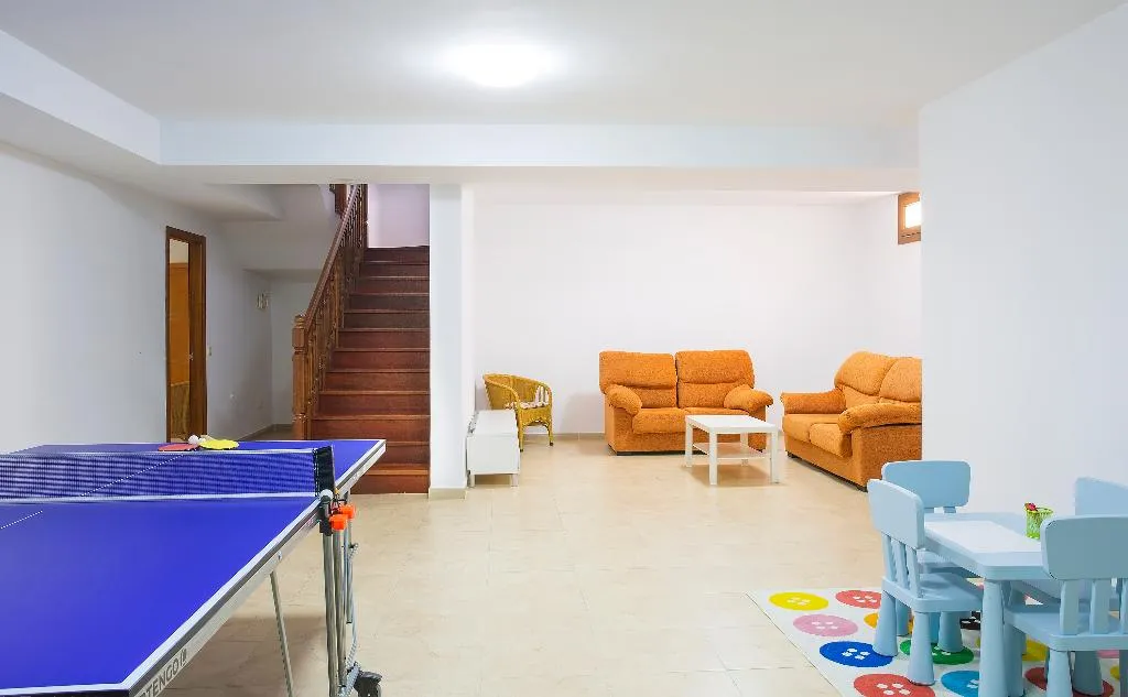 VILLA THREE BEDROOMS Room, Las Caletas Village, Lanzarote