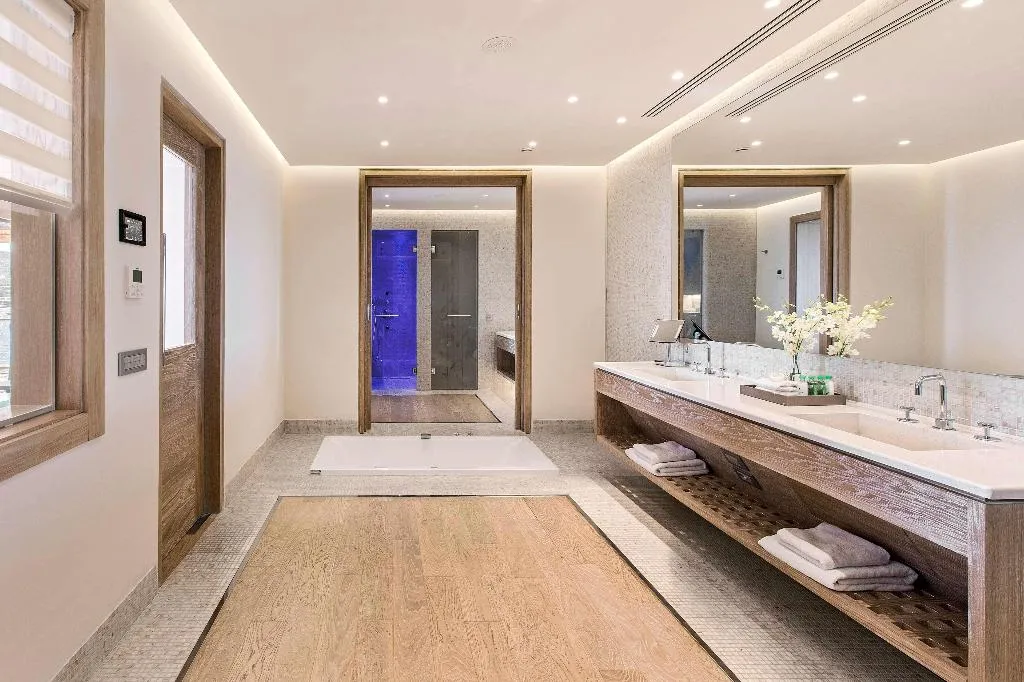 Room, Elounda Beach Hotel & Villas, Crete