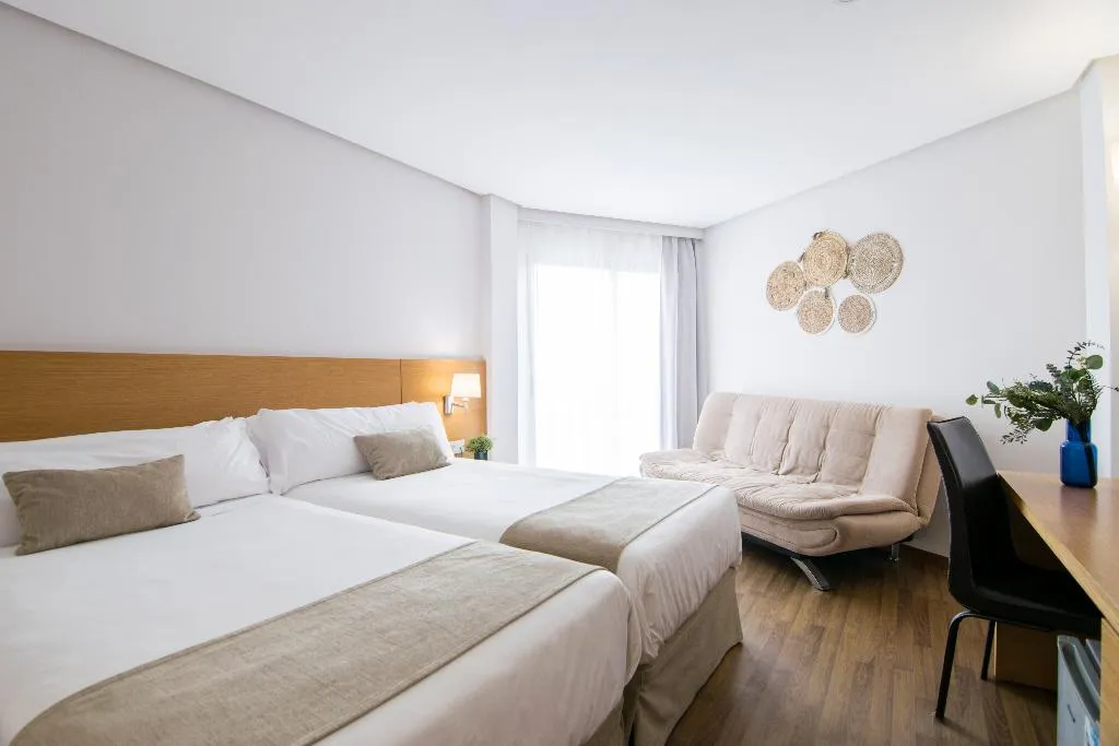 DOUBLE DELUXE Room, Cullera Holiday, Costa Blanca