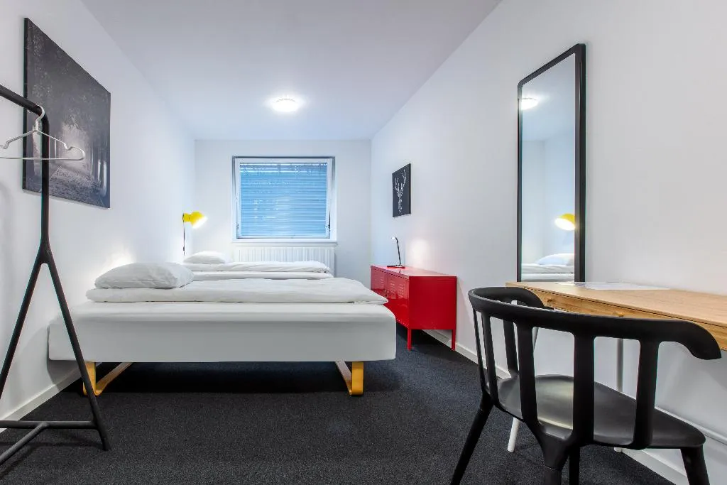 DOUBLE WITH SHARED BATHROOM Room, Sleepcph, Copenhagen