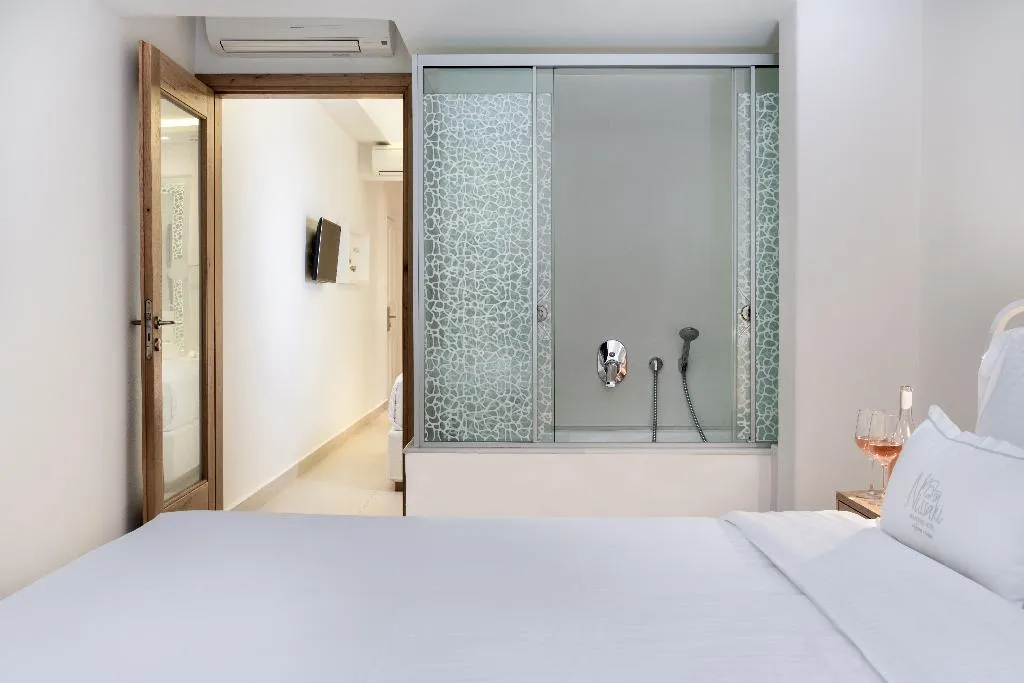 SUITE WITH PRIVATE POOL Room, Nissaki Boutique Hotel, Mykonos