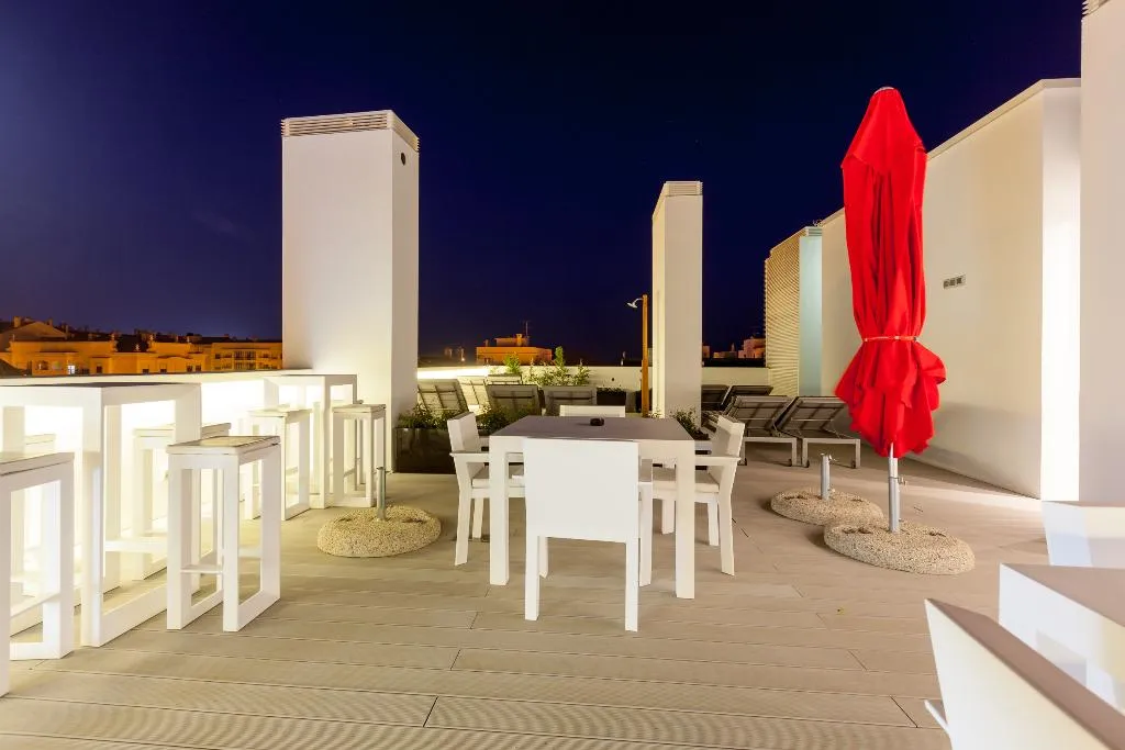Terrace, Faro Boutique Hotel, Algarve