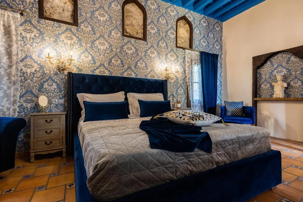 SUITE KING BED WITH JACUZZI Room, April Medieval Hotel, Rhodes