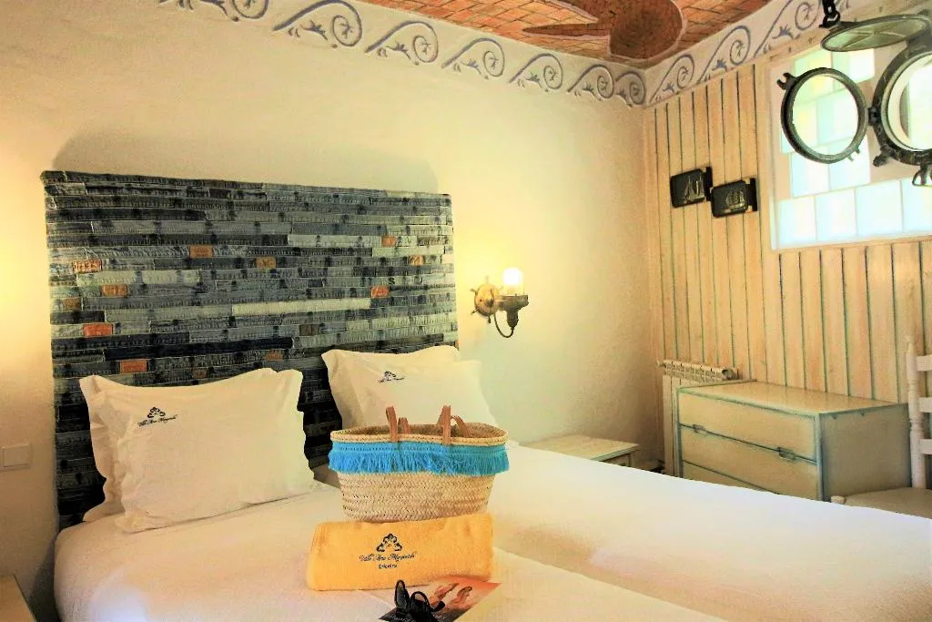 VILLA GARDEN VIEW Room, Villa Ana Margarida Beach, Lisbon
