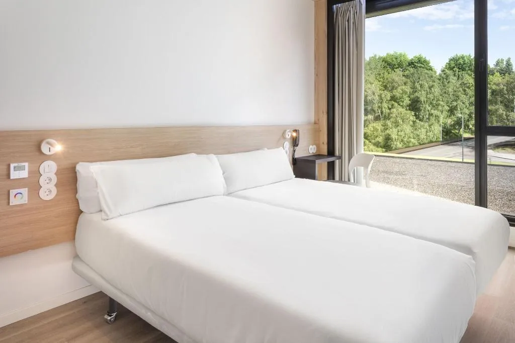 Room, B&B HOTEL Guimarães, Porto