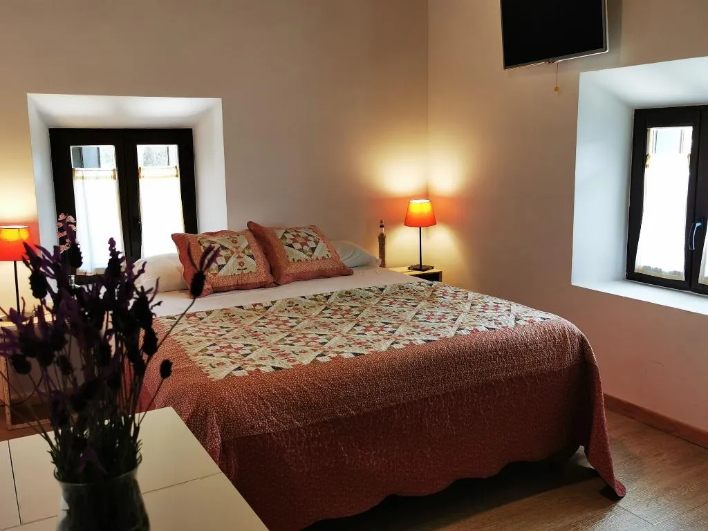 Room, Huerto San Antonio, Madrid