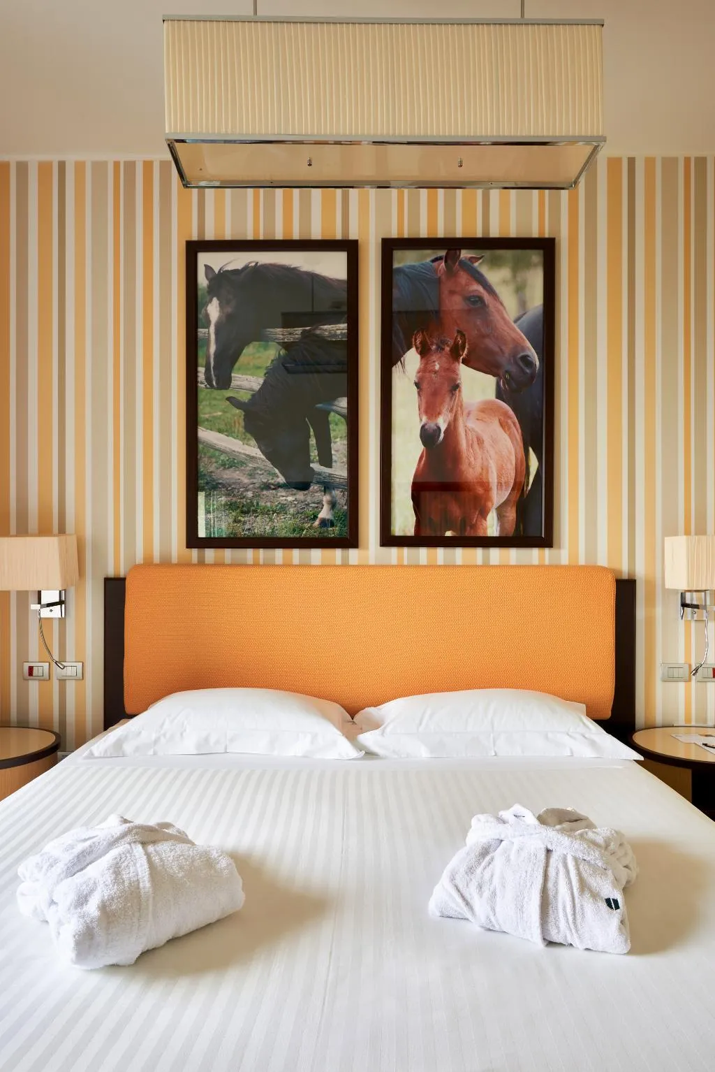 General view, Unahotels Varese, Milan