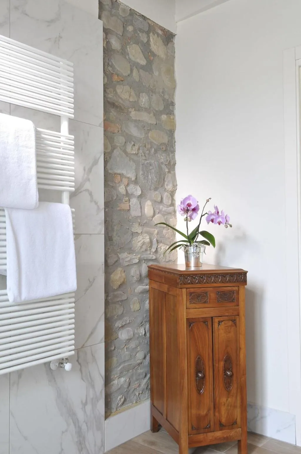 Room, Canto Degli Aranci, Florence