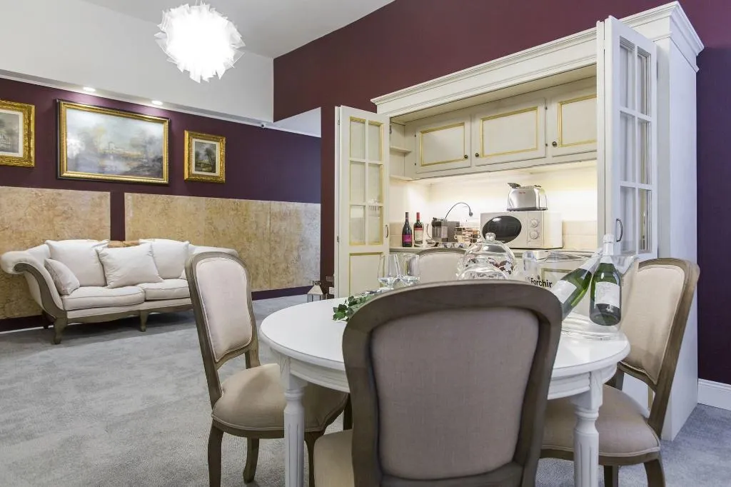 Bar, Household - Settembrini 17, Milan