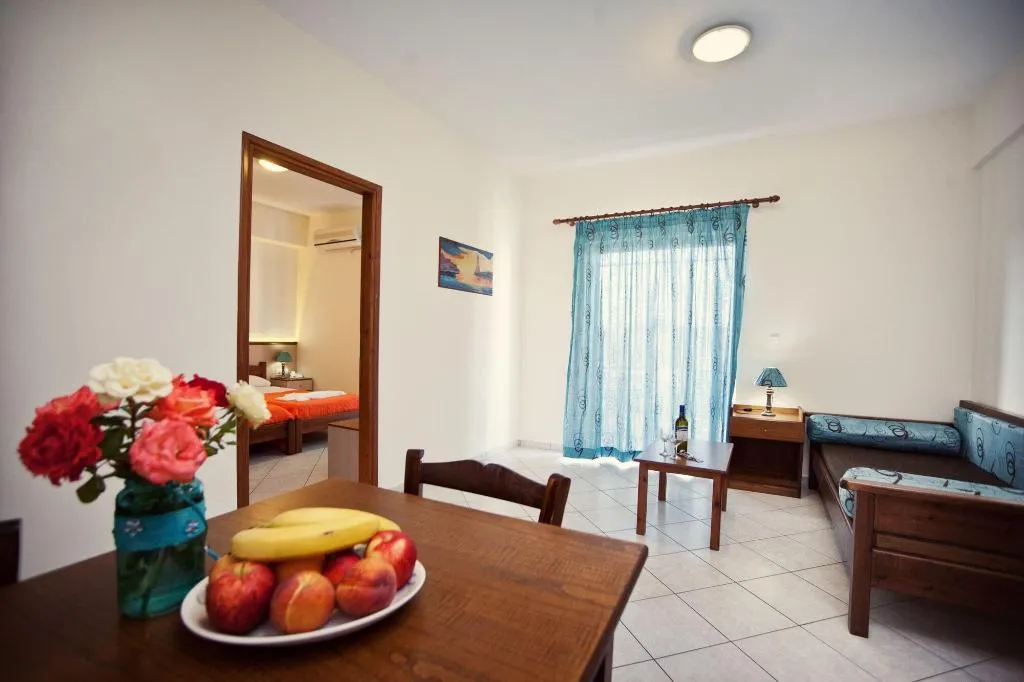 Room, Niriides Hotel, Crete