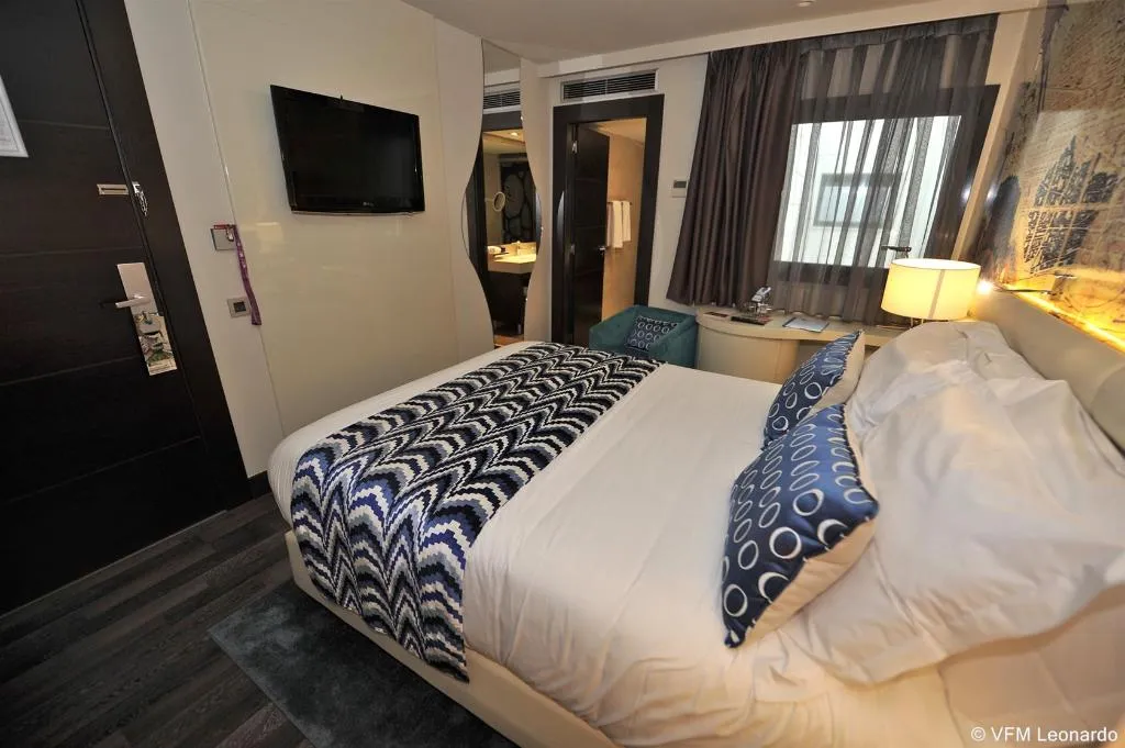 DOUBLE EXECUTIVE QUEEN BED Room, Hotel Indigo Barcelona Plaza Catalunya, Barcelona