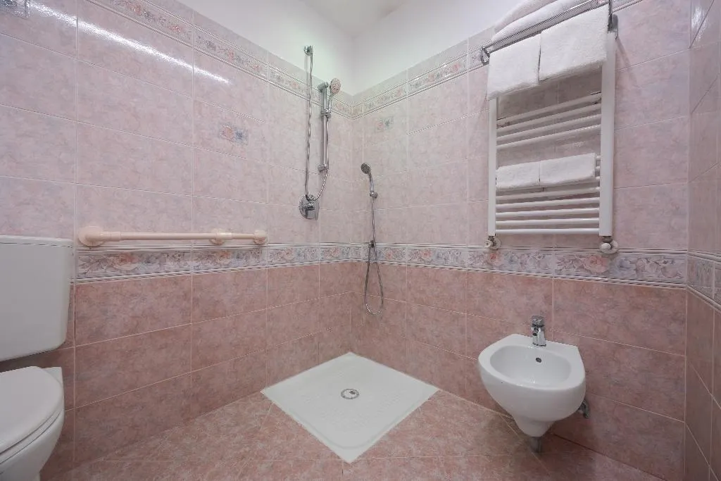 DOUBLE STANDARD Room, Palladium Palace, Rome