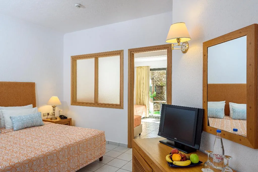 FAMILY ROOM STANDARD Room, Annabelle Beach Resort, Crete