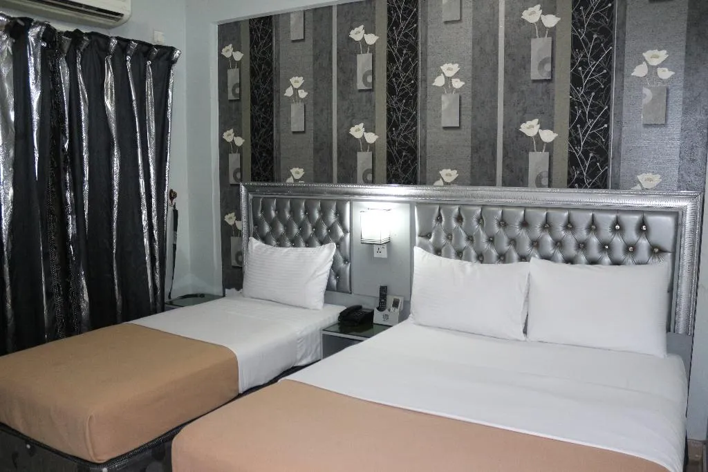 FAMILY ROOM STANDARD Room, White Fort Hotel, Dubai