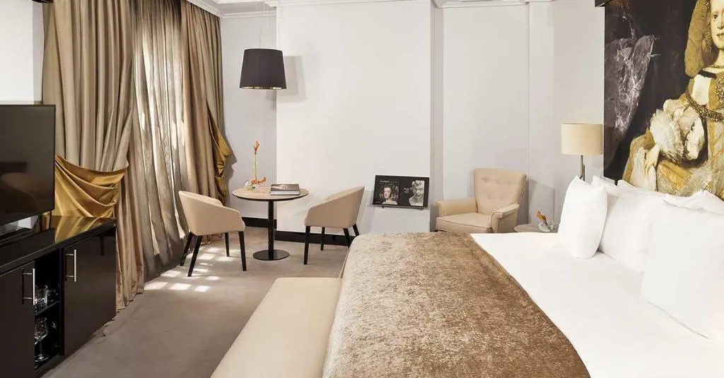 Room, Palacio de los Duques Gran Meliá, Madrid