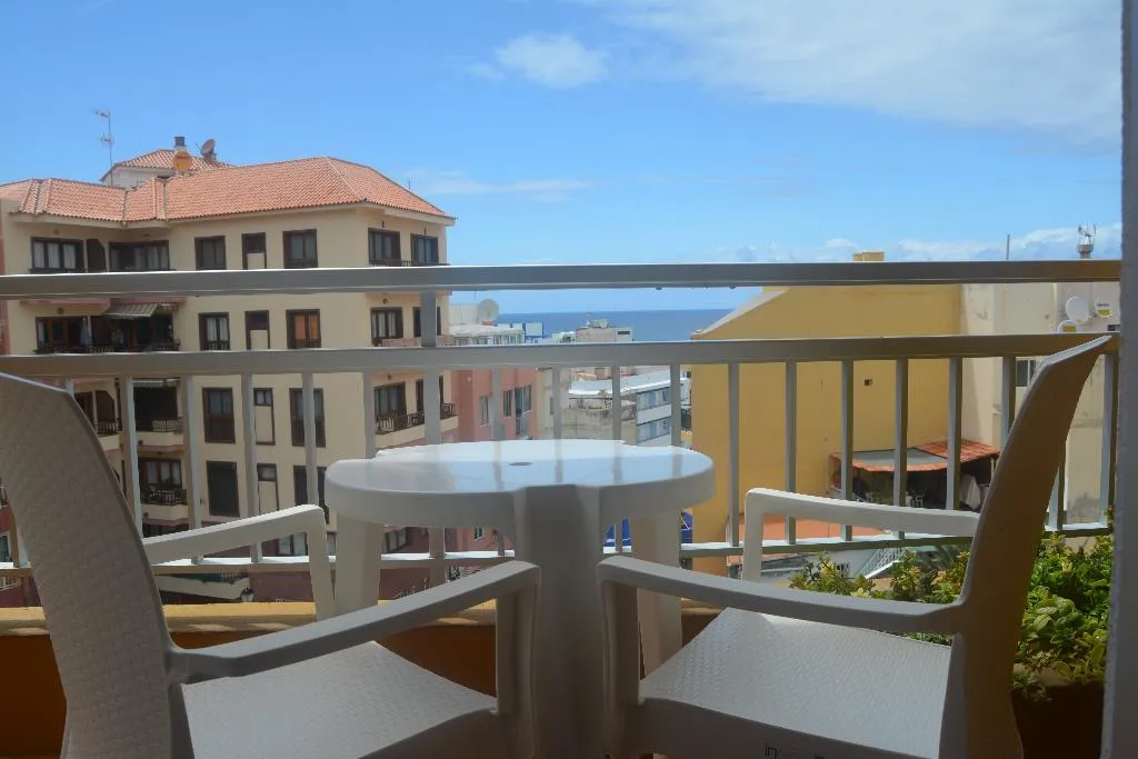 STUDIO CAPACITY 1 Room, RF Bambi, Tenerife
