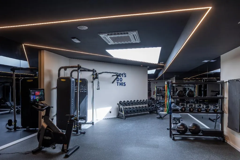 Sports and Entertainment, Holiday Inn Express Lisbon Principe Real, by IHG, Lisbon