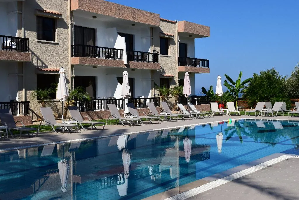 Pool, Anna Hotel Apartments, Cyprus