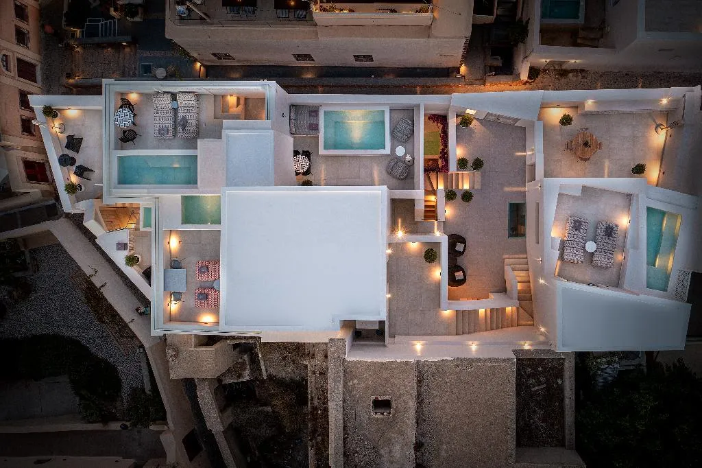 General view, La Madeleine Oia, Santorini