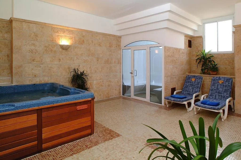 Sports and Entertainment, Aparthotel Isla de Cabrera, Majorca