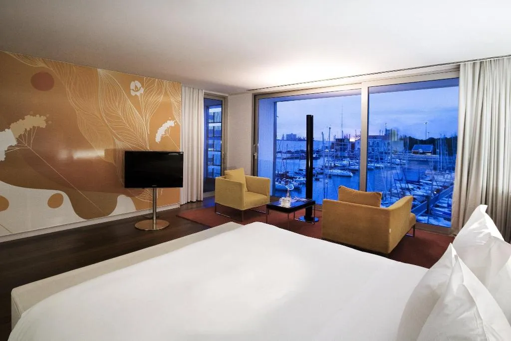 Room, Altis Belem Hotel & Spa, a Member of Design Hotels, Lisbon