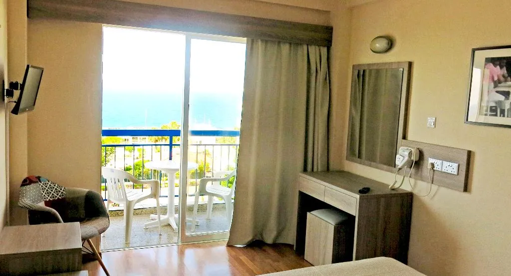 SINGLE SEA VIEW Room, Marina, Cyprus