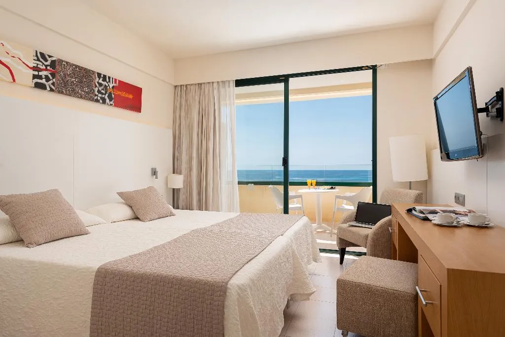Double or Twin SEA VIEW WITH BALCONY Room, Welikehotel Marfil Playa, Majorca