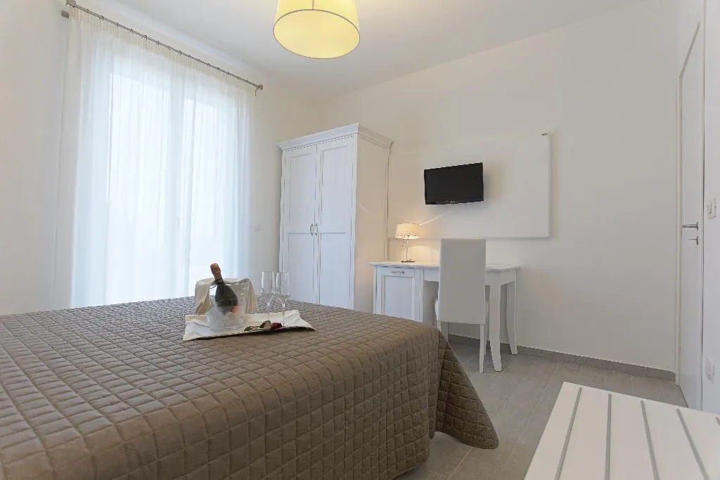 JUNIOR SUITE PROMO Room, Scala Dei Turchi Resort, Catania