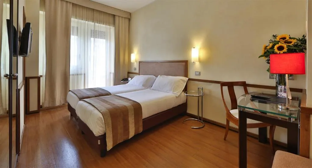 Room, Best Western Hotel Piccadilly, Naples
