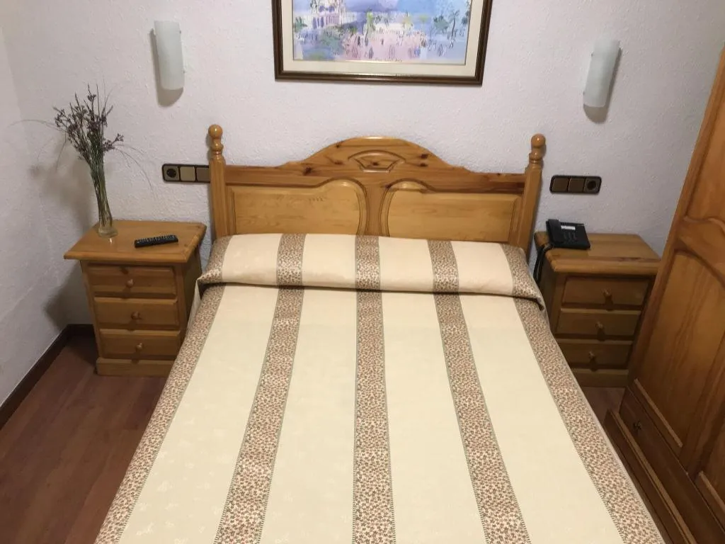 SINGLE STANDARD Room, Studios Pelayo, Barcelona