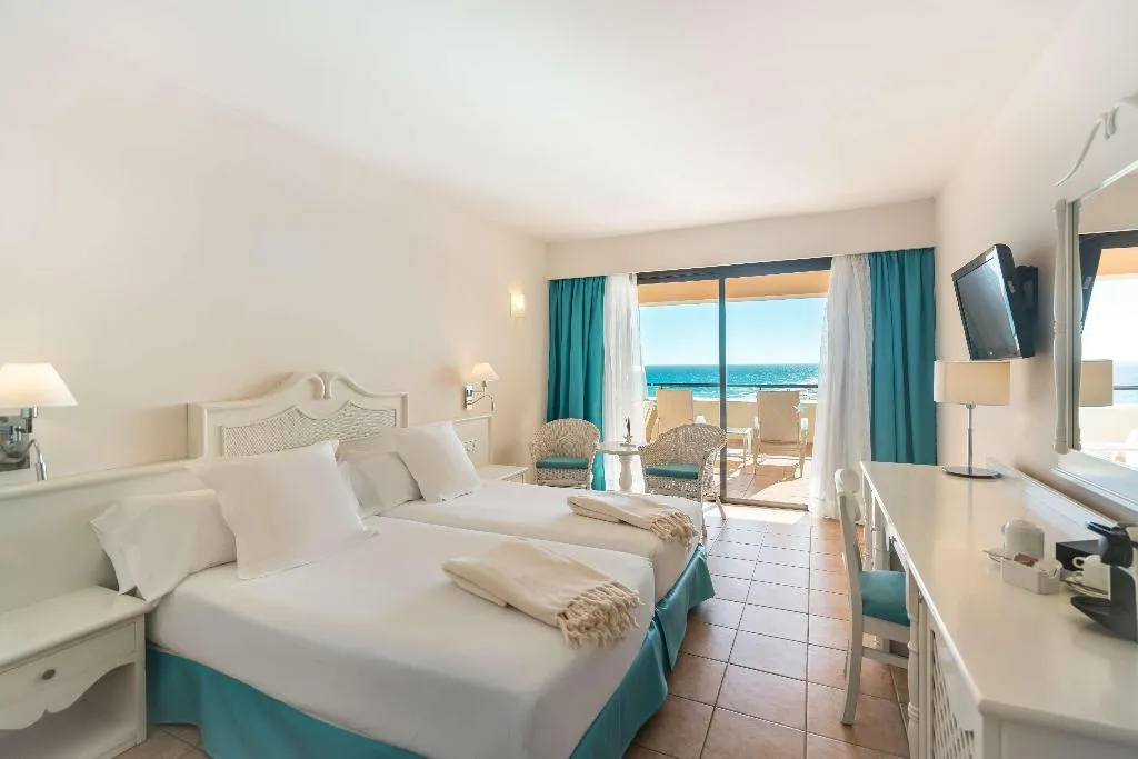 Room, Iberostar Waves Playa Gaviotas, Fuerteventura