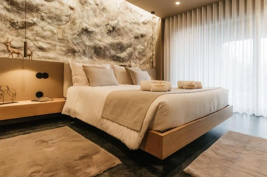 Room, Pousadela Village, Porto