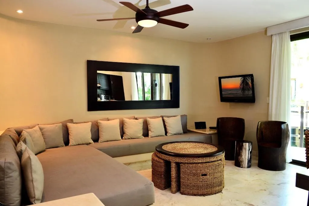 Room STANDARD Room, El Taj Ocean Front and Beachside Condo Hotel, Playa Del Carmen