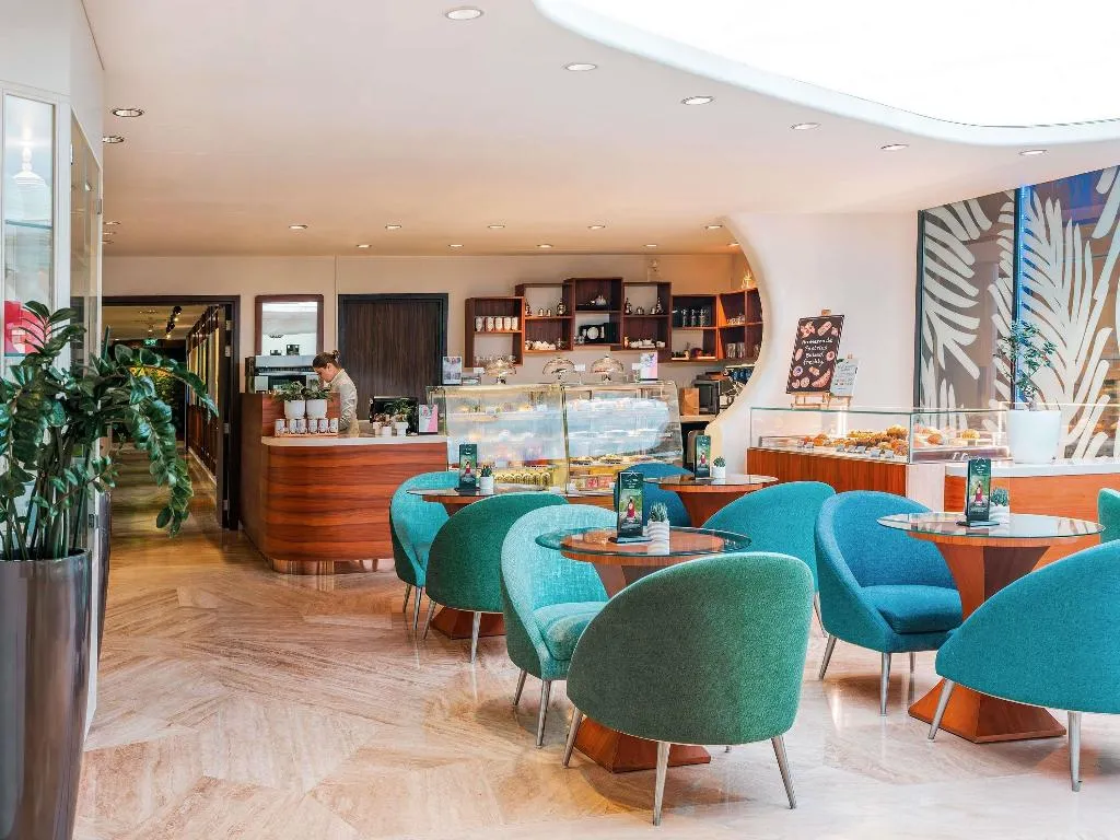 Restaurant, The Retreat Palm Dubai MGallery by Sofitel, Dubai