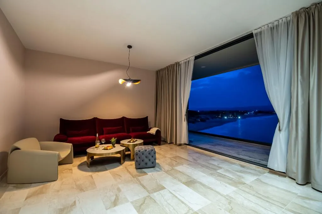 APARTMENT PENTHOUSE WITH VIEWS Room, Paradiso Dreams, Bourgas