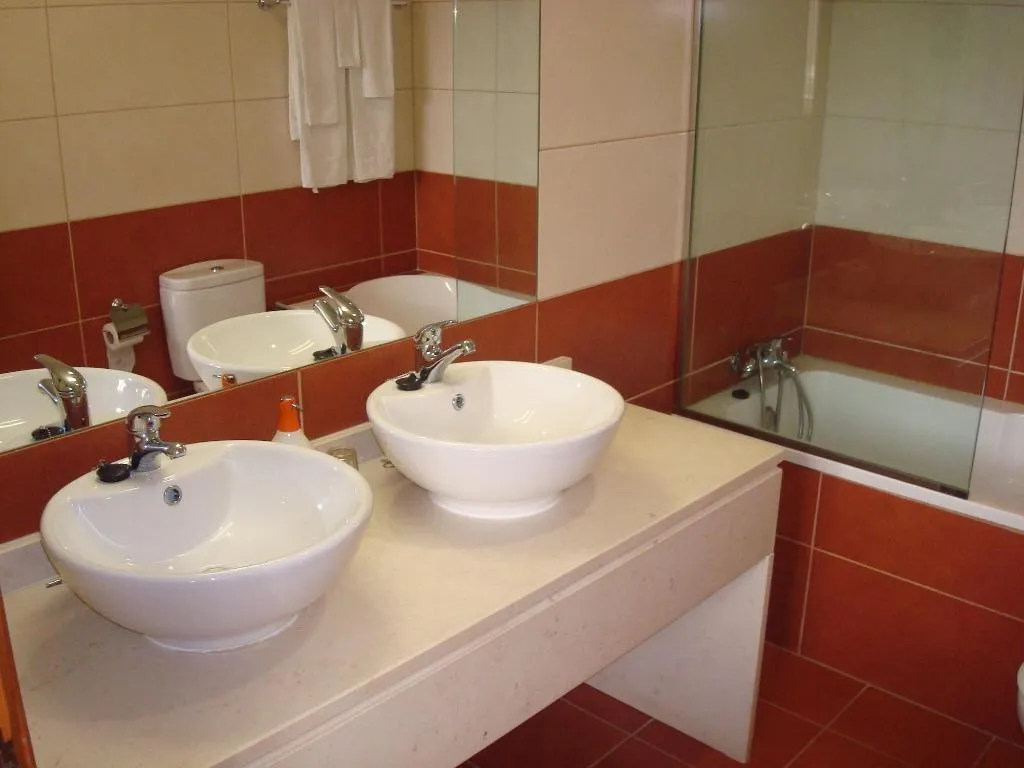 Room, Hotel Lagoa Azul do Gerês, Porto