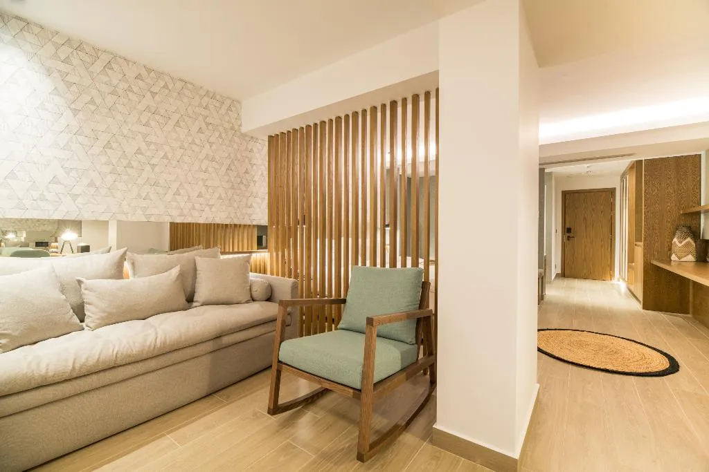 SUITE WITH PRIVATE POOL Room, AKASHA Beach Hotel and Spa, Crete
