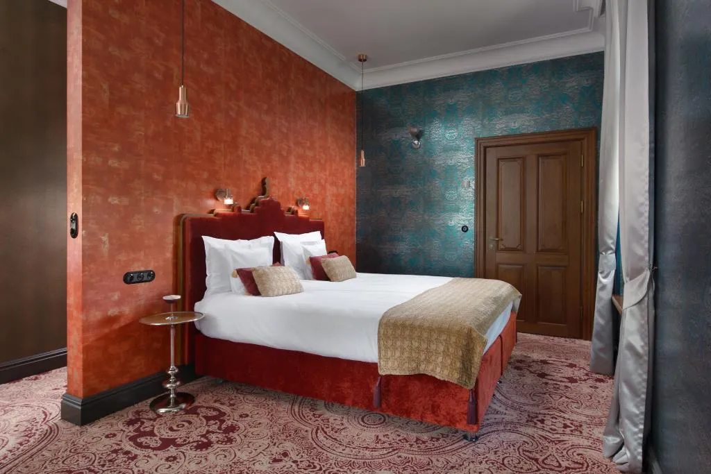 DOUBLE DELUXE Room, Relais & Chateaux Hotel Quadrille - Adults Only, Gdansk
