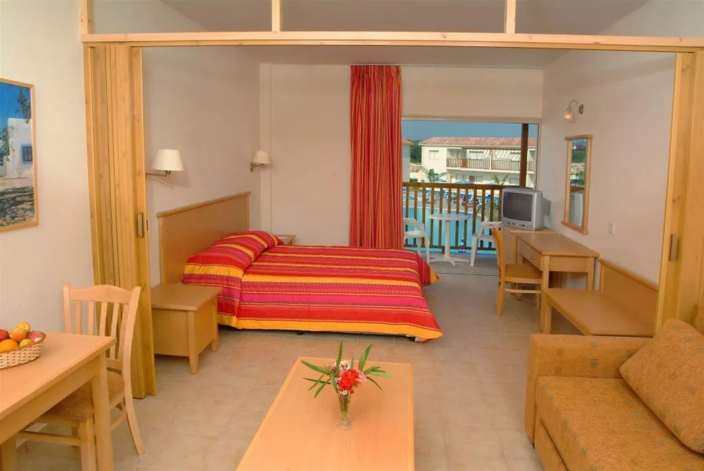 STUDIO STANDARD Room, Tsokkos Paradise Village, Cyprus